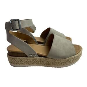 Soda Gray Faux Leather Wedge Sandal Women's Size 8